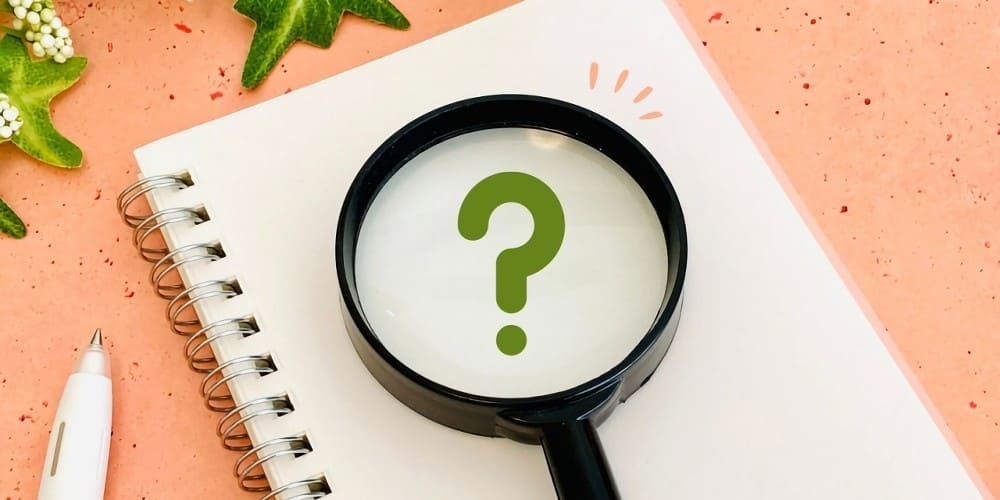 PMS(月経前症候群)とは?原因と生理前に起こる主な症状